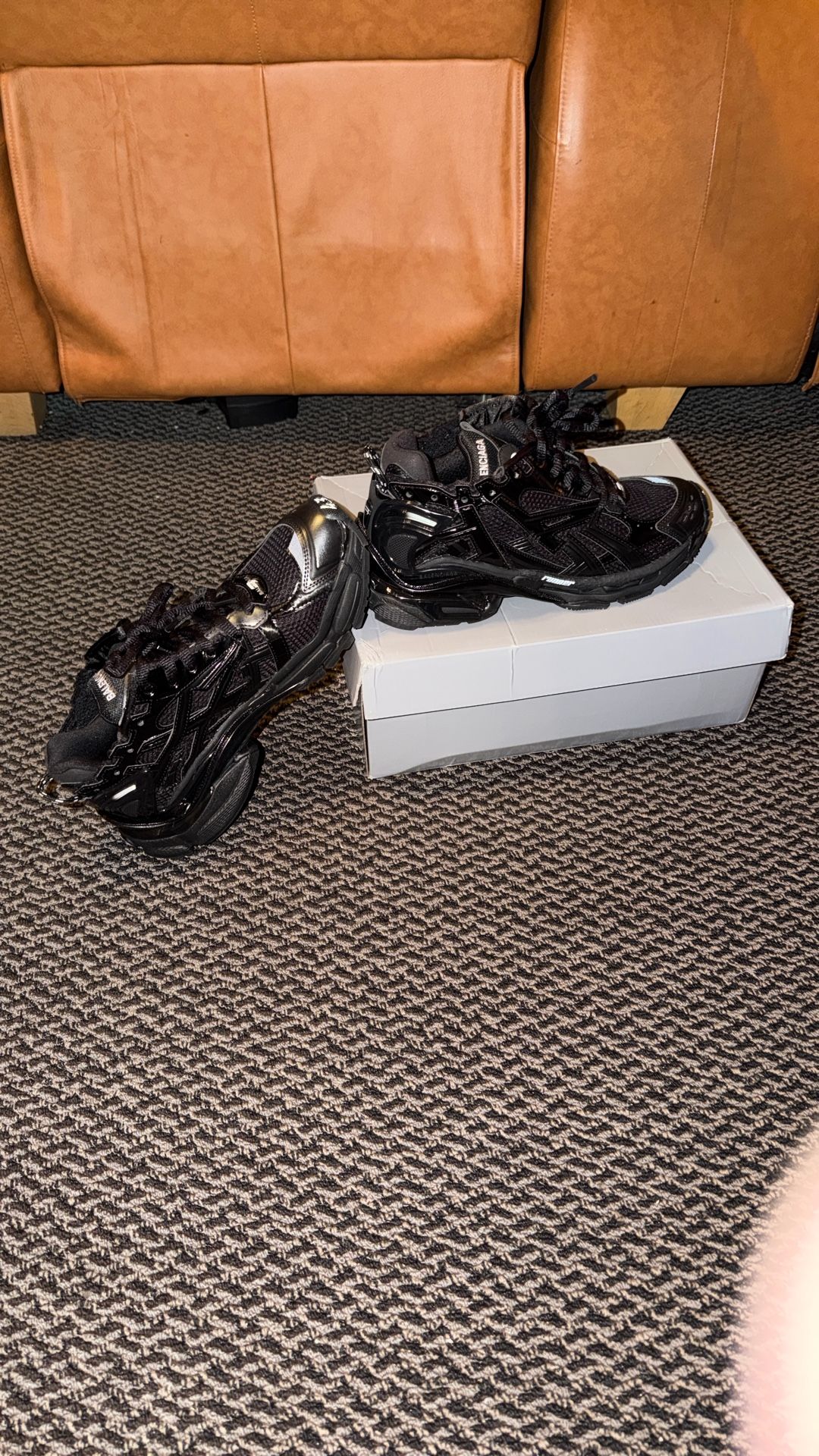 Balenciaga Runner Size 9 To 9.5