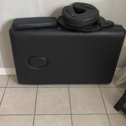 Massage Table/Lash Table