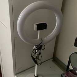 Ring light for phone