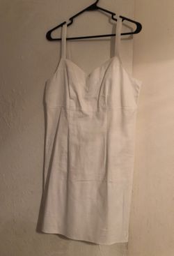Metrostyle White Dress woman size 12P