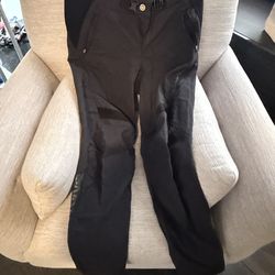 Excellent condition men’s medium Dakine riding pants - mountain biking pants