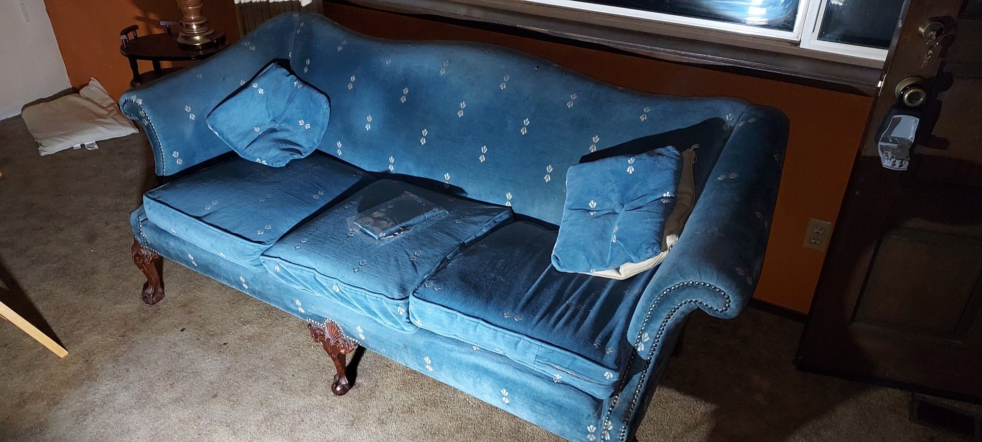 Free Furniture