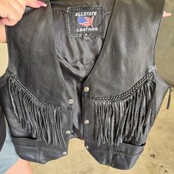 Lady's Leather Vest & Chaps  (Med ).