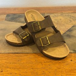 Arizona Strap Sandals Size 6