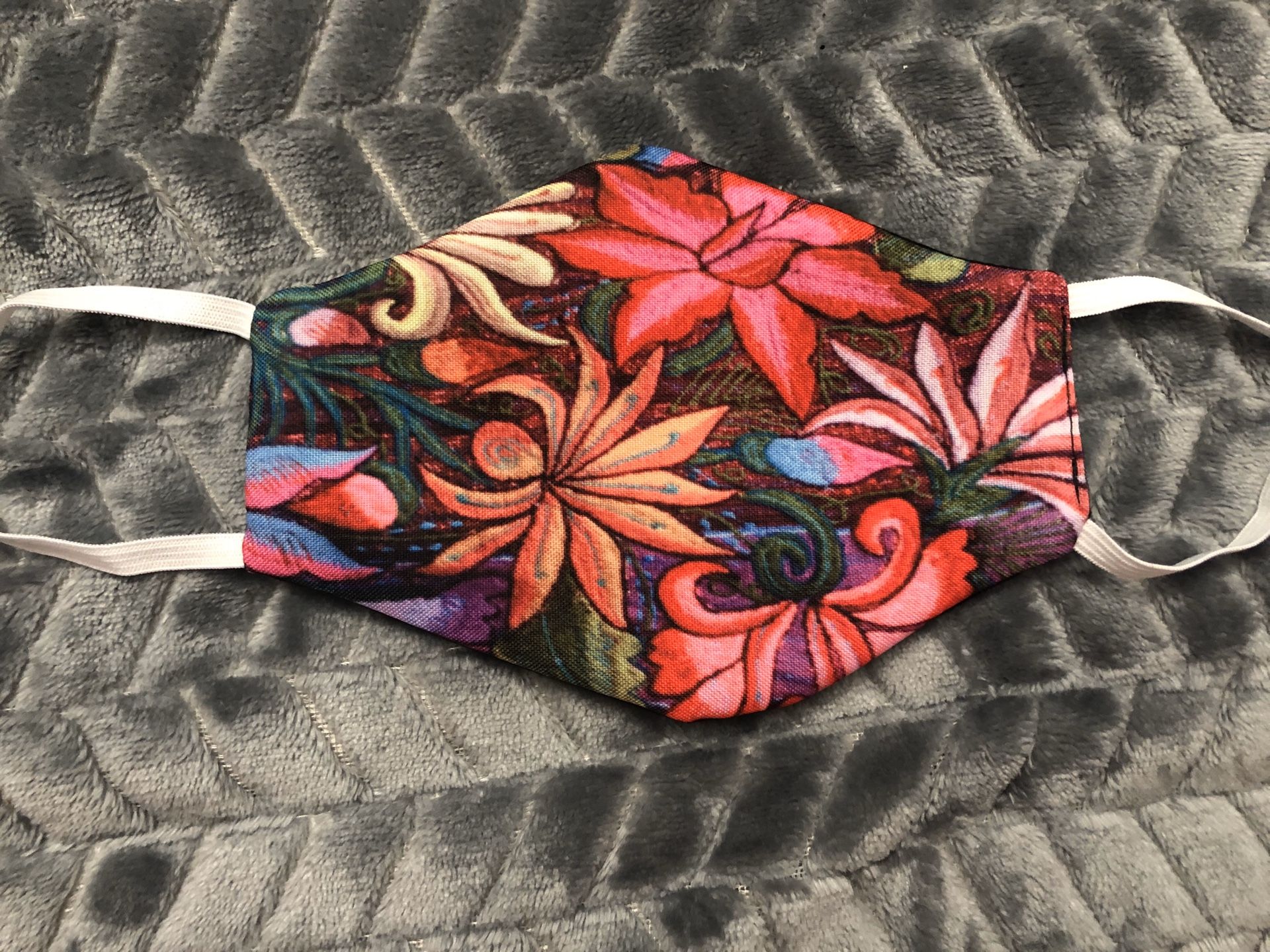 Adult face mask ,cubre brocas,frida kahlo,Ropa mexicana,loteria,huaraches ,Mexican clothes,Mexican party ,huaraches ,flowers,Flores,flower print