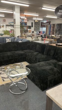Back fuzzy corduroy sectional with usb plug in pull out and storage