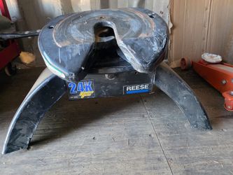 Reese Signature Series 24k 5th wheel hitch