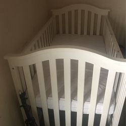 Baby Crib And Dresser 