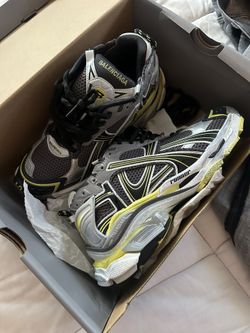 Balenciaga Runner