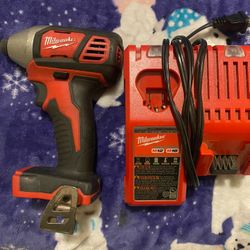 MILWAUKIE Drill, Battery, & Multi Battery Charger