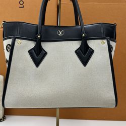 Louis Vuitton Handbag On My Side