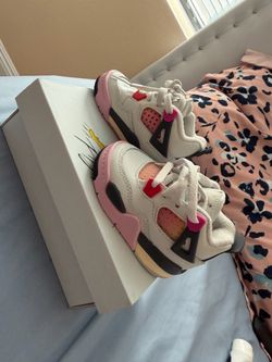 Air Jordan 4 White Pink Sneakers baby 3c