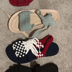 have lots of sandals heel boots  very nice and cheap