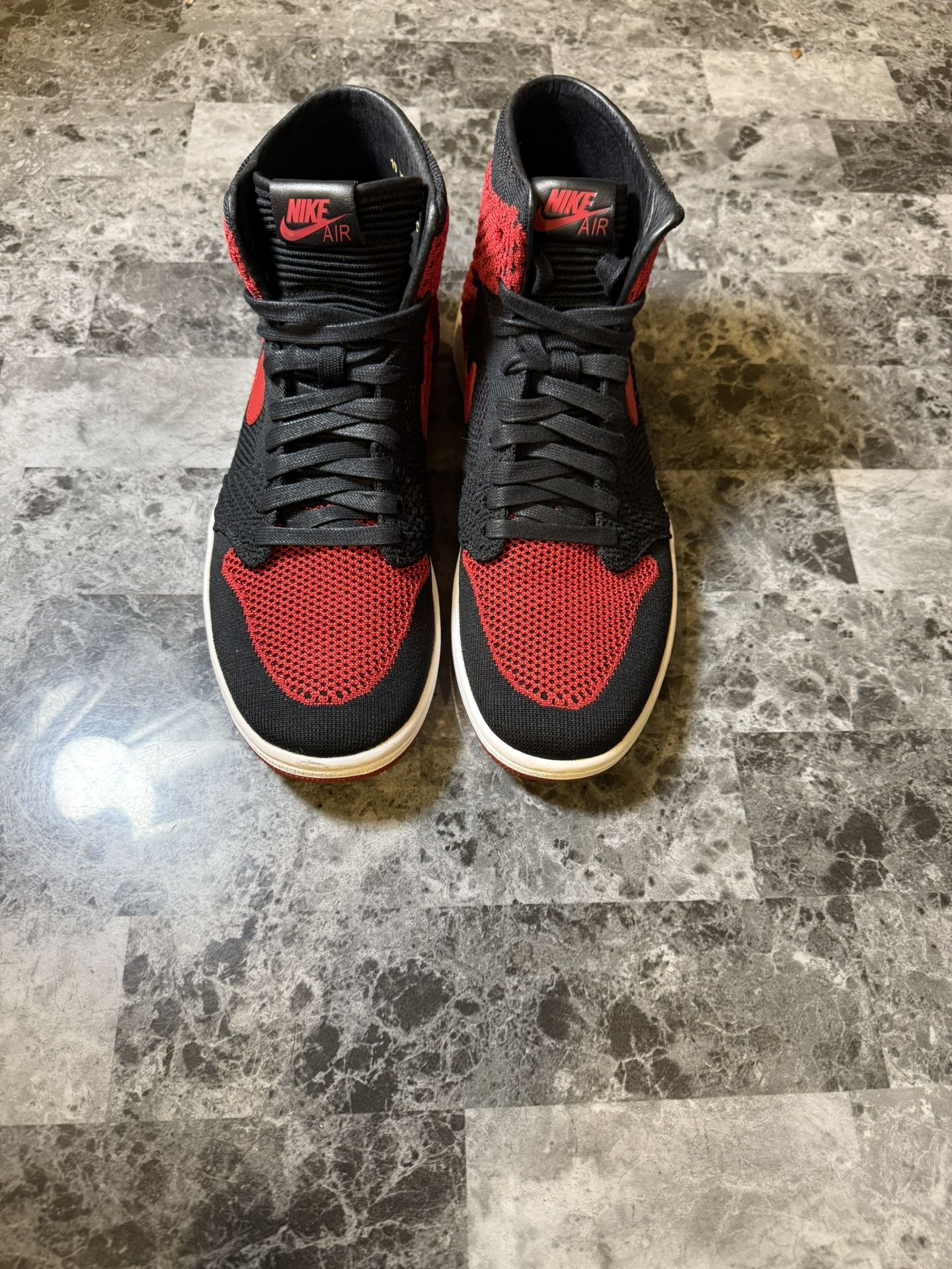 Air Jordan 1 Flyknit Bred