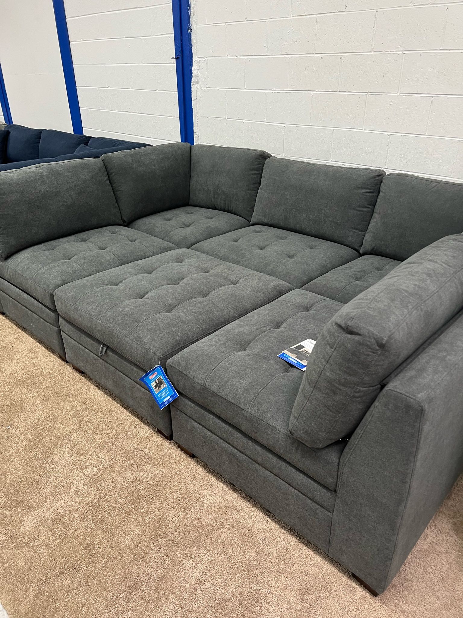 BRAND NEW 🚨 Thomasville Tisdale Fabric Sectional Couch with Storage Ottoman + FREE LOCAL DELIVERY 🚚