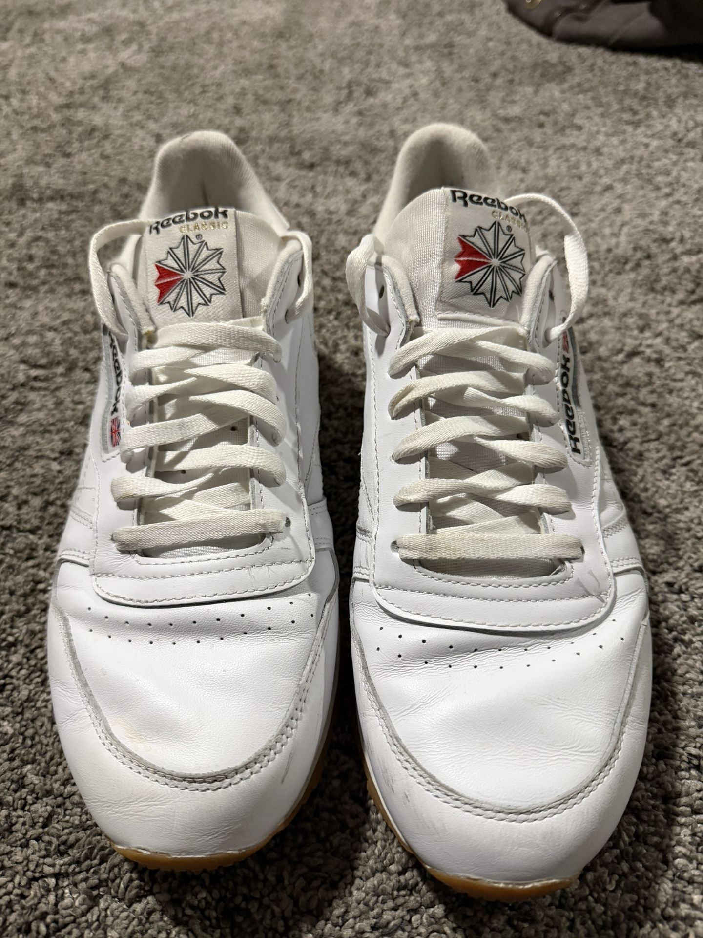 Reeboks Classic Leather (White , Size 10)