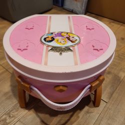 Disney's Princess Make Up/Jewelry Vanity 