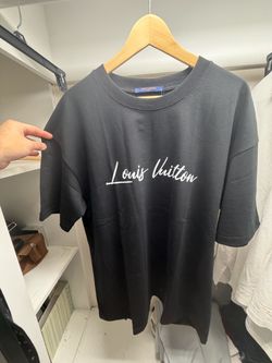 Louis Vuitton Black Signature Logo T-Shirt – Men’s Designer Tee