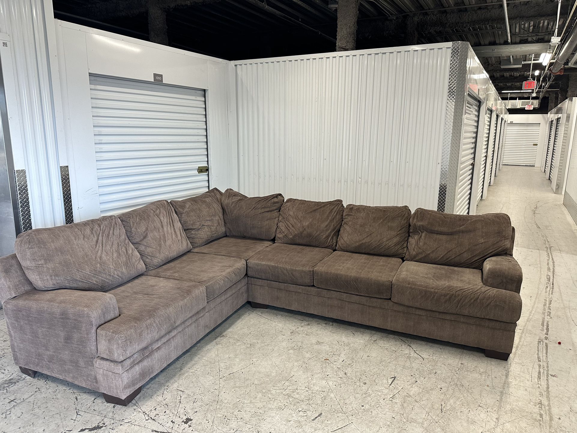 Comfy Nice Gray Sectional Couchπ₯π₯π₯