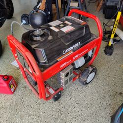 Troy-Bilt 6000 Watt (8250 Max) Generator