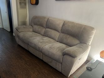 Reclining couch