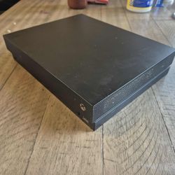 Xbox One X 
