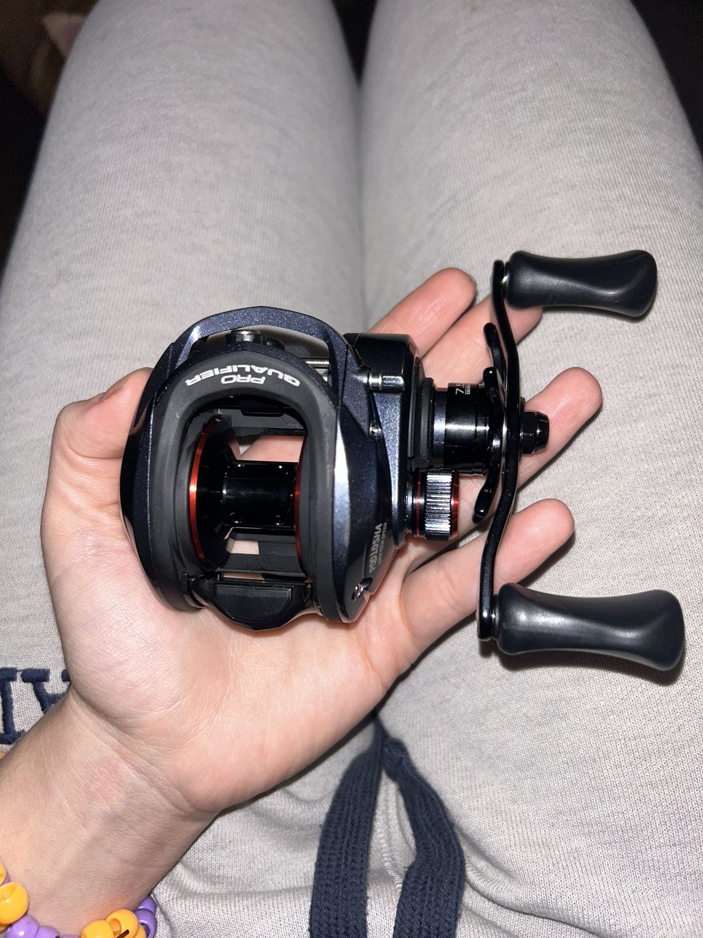 Brand New Bass Pro Shops Pro Qualifier Baitcast Reel