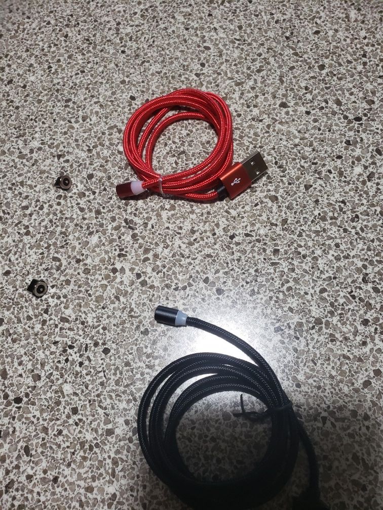 USB magnetic cable