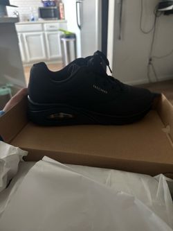 Sketches shoes