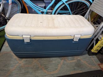 Igloo cooler 120 Qt