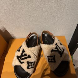 Louis Vuitton Women’s Spring Sandals