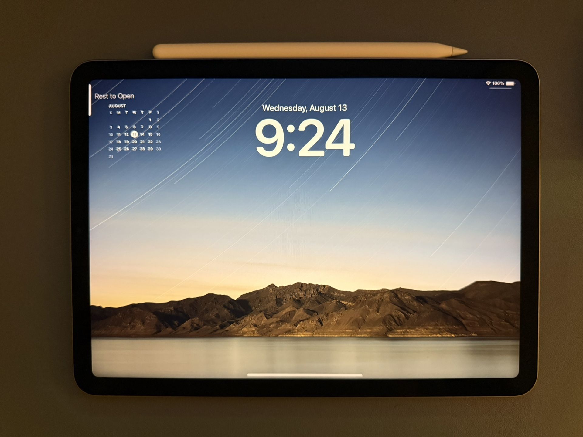 iPad Air (5th Gen, M1, 256GB) + Apple Pencil 2nd gen
