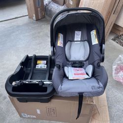 New in Box - Baby Trend EZ-Lift Plus Infant Car Seat, Ultra Grey