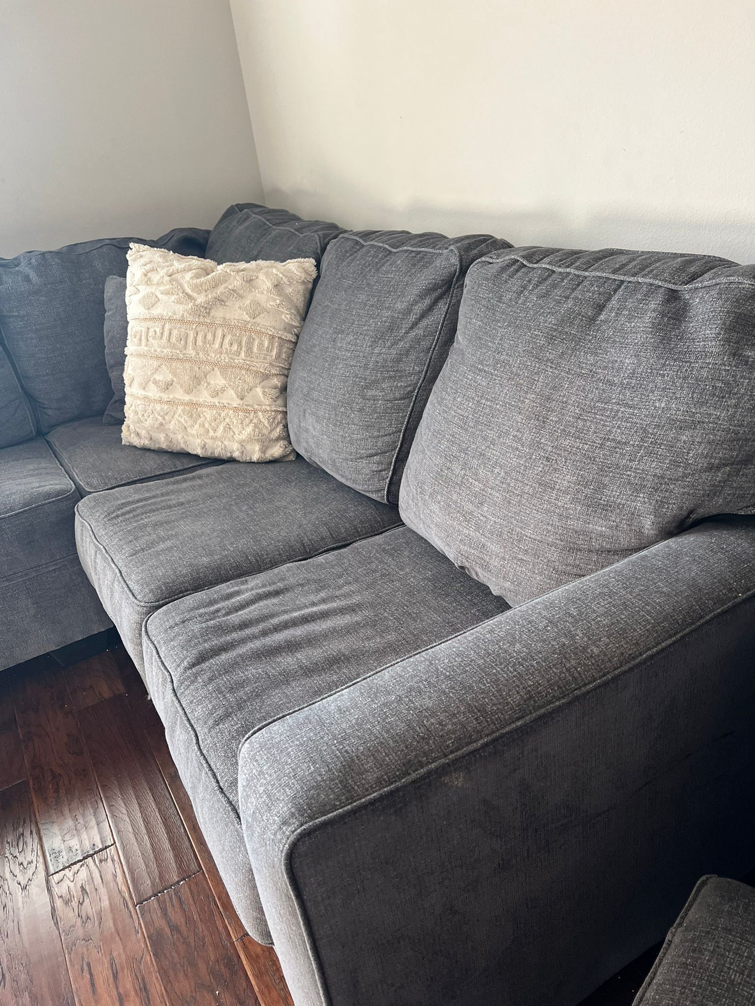 Couch for sale!!! for Sale in Grapevine, TX OfferUp
