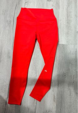 Alo Yoga High Waist Leggings Red Size M NEW Without Tags 54849
