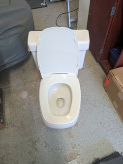 Working toilet with all parts