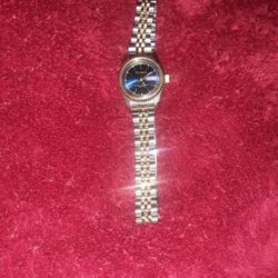 Real Pretty Quartz Watch Very Good Condition