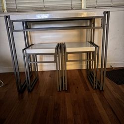 Free White Table with 2 Small Stools – Very Used but Still Handy