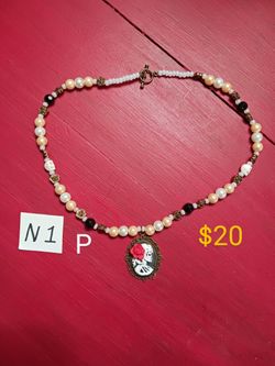 Beaded Necklace 