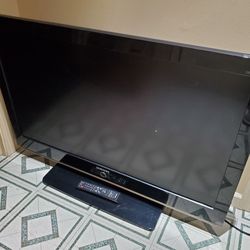 46 Inch Samsung Flat-screen TV With Remote
