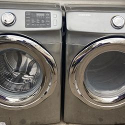 Samsung XL Capacity  Washer Dryer Steam Stackable