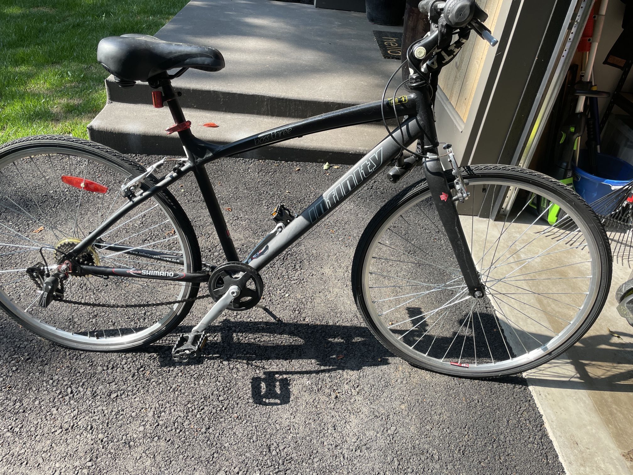 Infinity Boss Three Bicycle