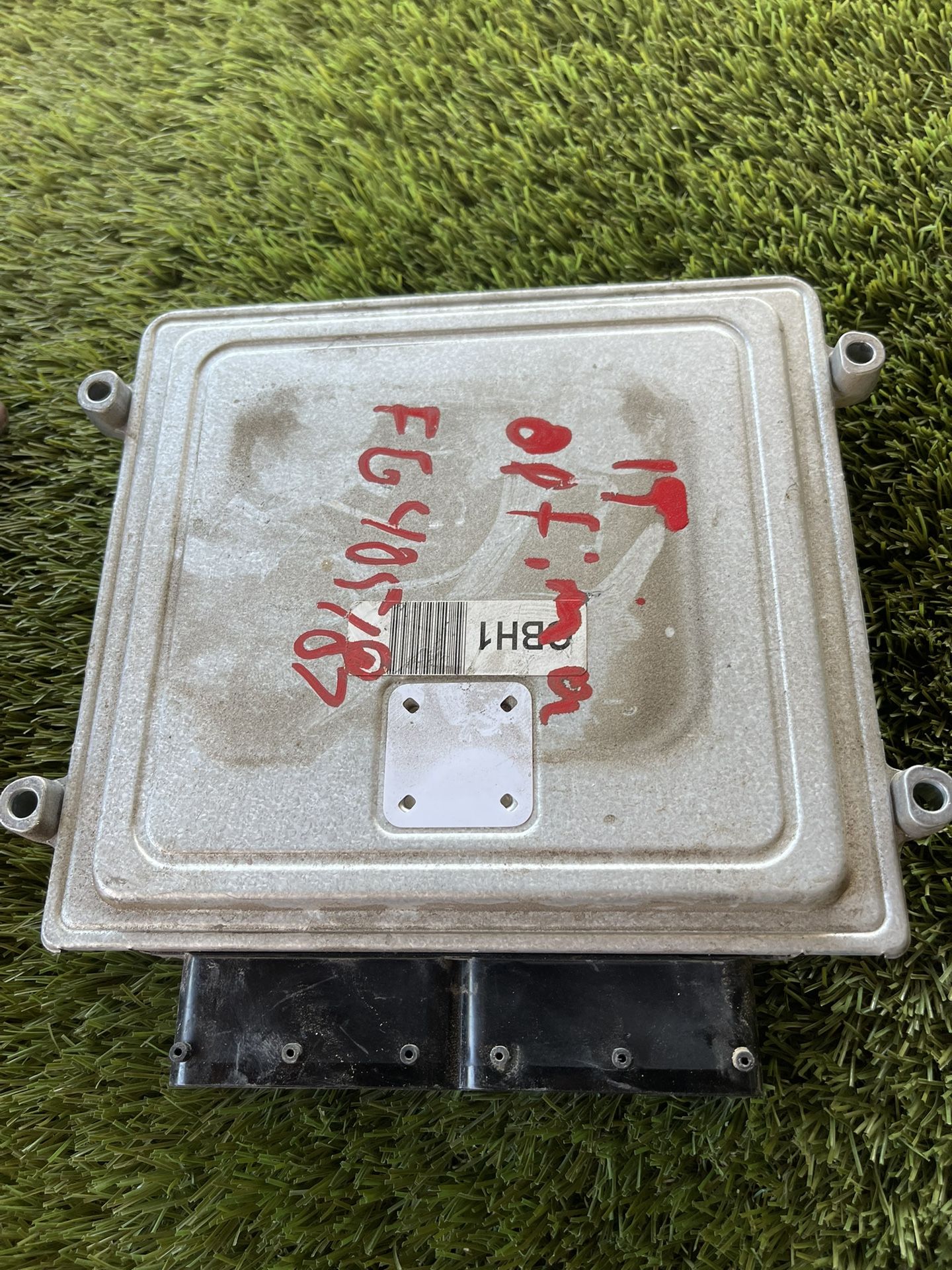 2017 Kia Optima engine control unit