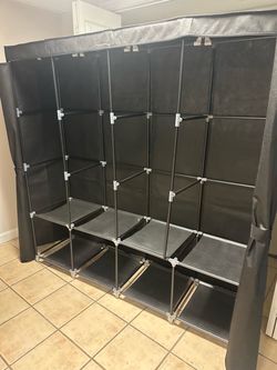 BIG BLACK STORAGE ORGANIZER   69 x 63