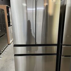Samsung Bespoke 4 Door Refrigerator With Beverage Center