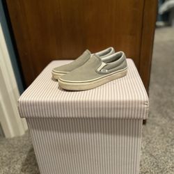 Vans- Slip Ons