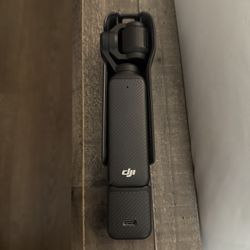 DJI Osmo Pocket 3