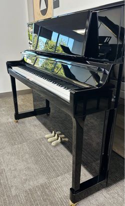 Kawai Upright Piano K-400