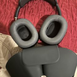 Apple Headphones Max 