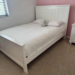 Full size bed and mattress